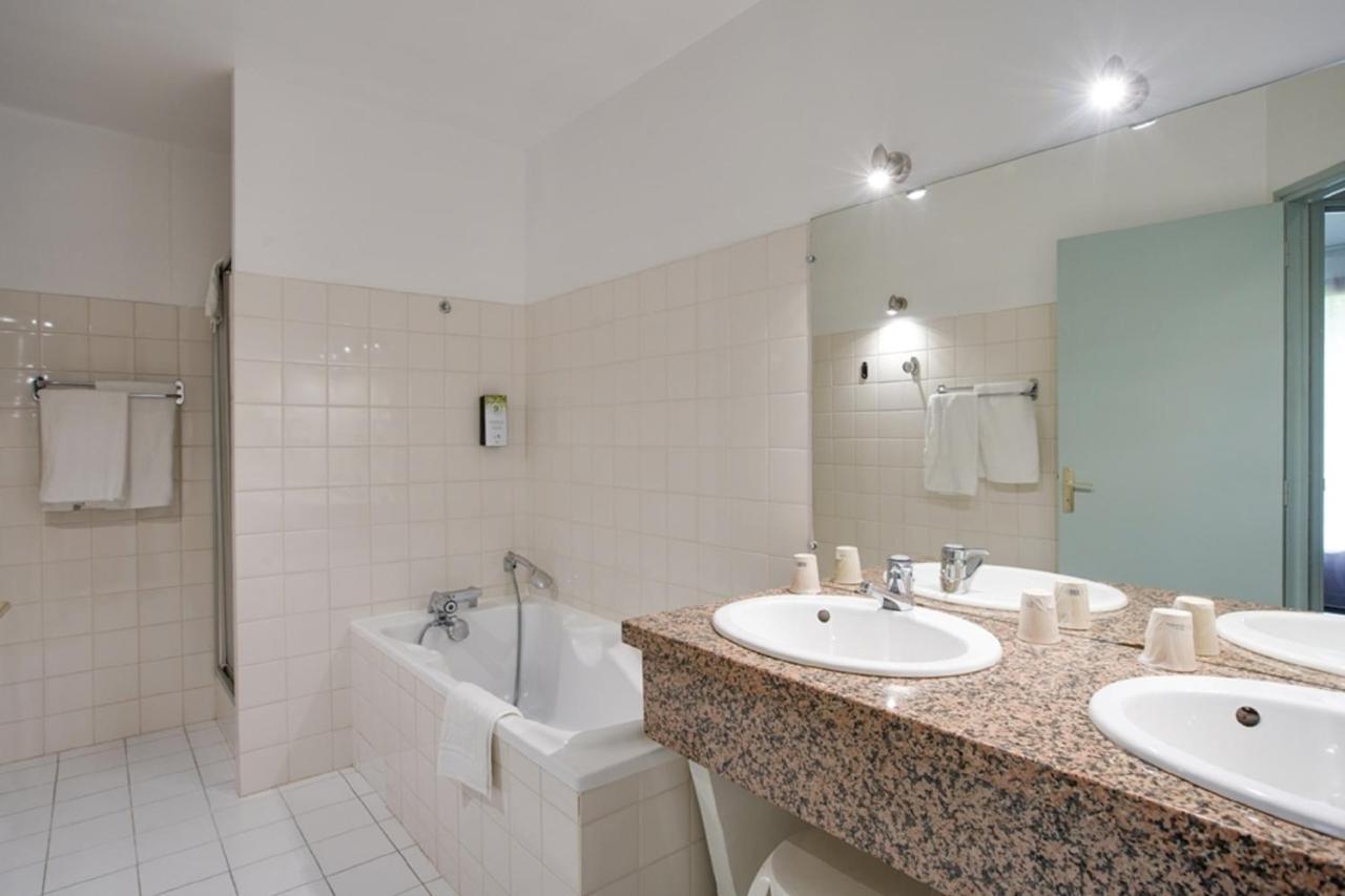 Fournels Les Hameaux De Lozere Sure Hotel Collection By Best Western מראה חיצוני תמונה